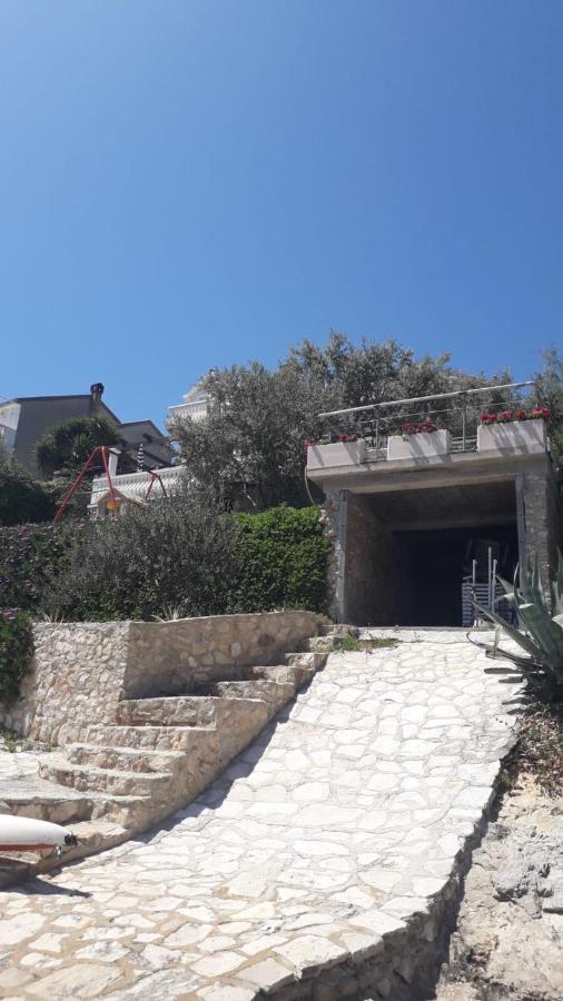 Rosa Apartment Vela Luka